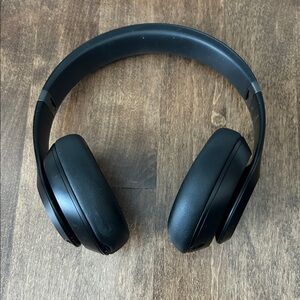 Beats Studio Pro Bluetooth Headphones